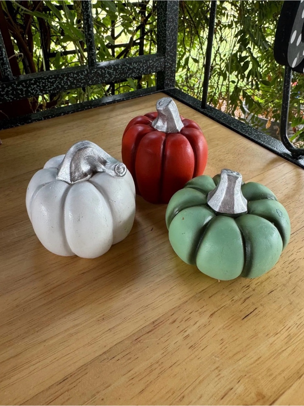 Set of 3 Small Pumpkins